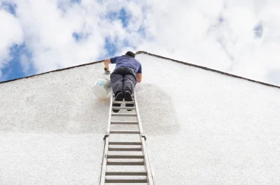 Peinture extérieure à Champdeuil — façades et ravalement